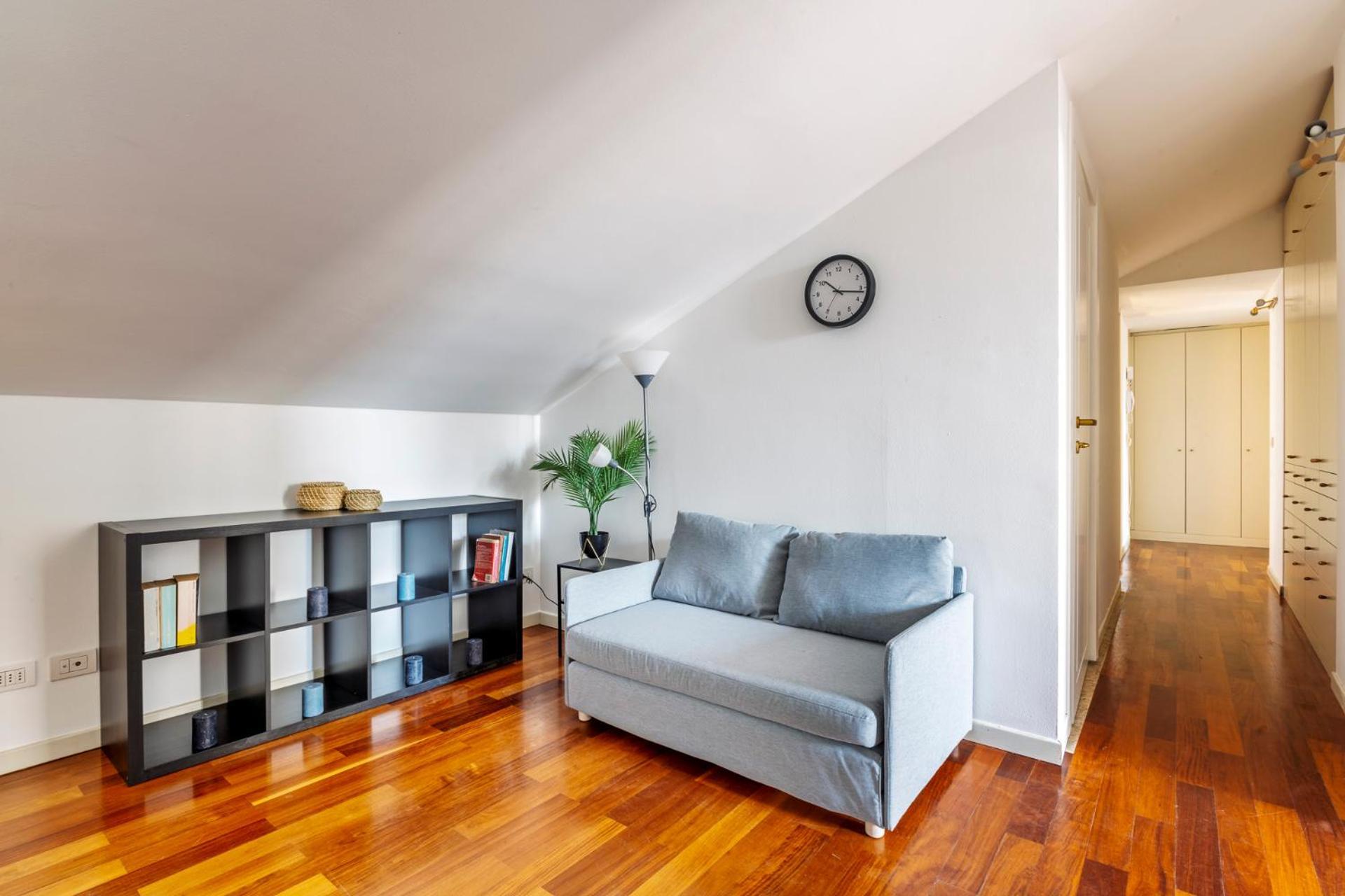 Elegant 2 Bedrooms Apartments Near Duomo Milan Bagian luar foto